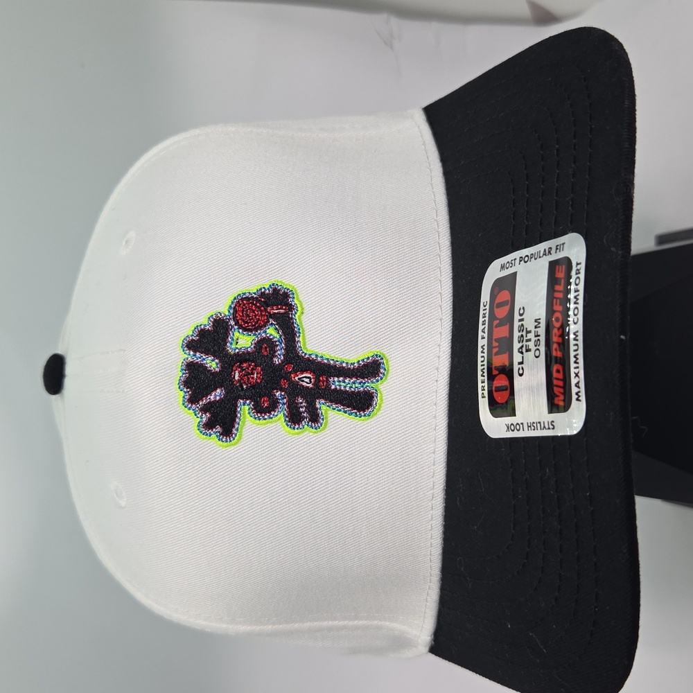 OTTO Lollapalooza White and Black Cap Snapback